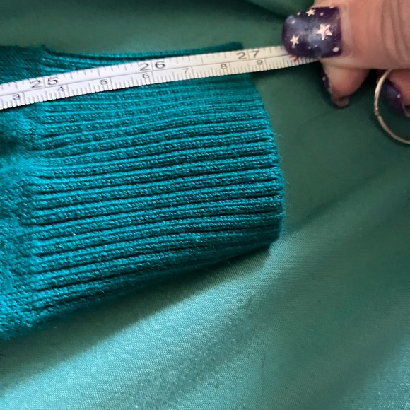 Teal & black sweater - Picture 4 of 8